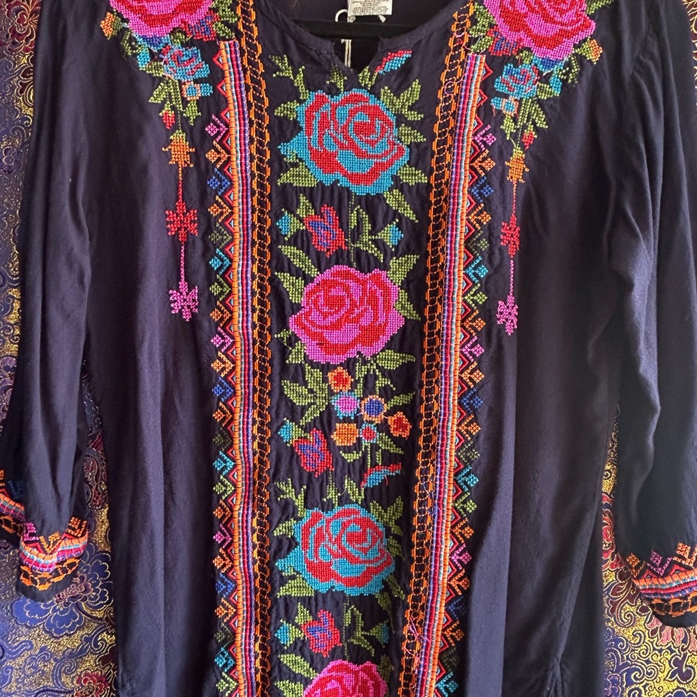 Gorgeous Embroidered Criss Stitch Roses Peasant Blouse, M